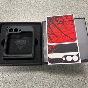 dbrand GRIP Case for Samsung Galaxy Z Flip 5 Black with Red Black Graphic Skins